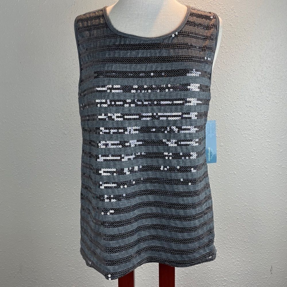 NWT Passports Gray Tank Top Size L